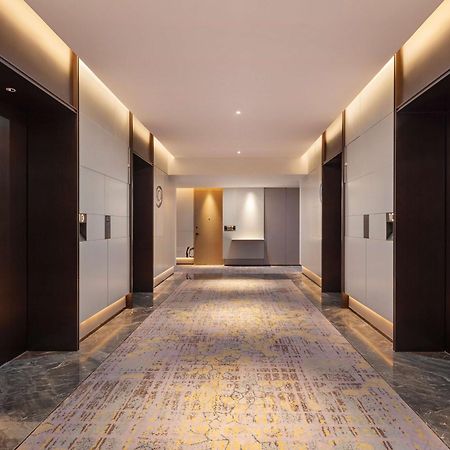 ホテル Doubletree By Hilton Kunming Airport エクステリア 写真