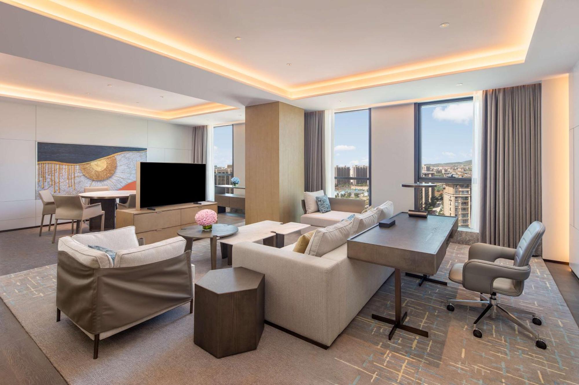 ホテル Doubletree By Hilton Kunming Airport エクステリア 写真